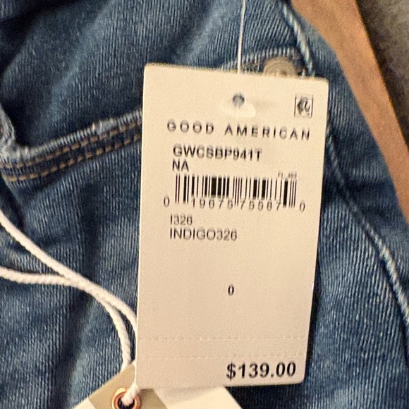 Good American Classic Denim Skinny Jeans - Picture 6 of 8